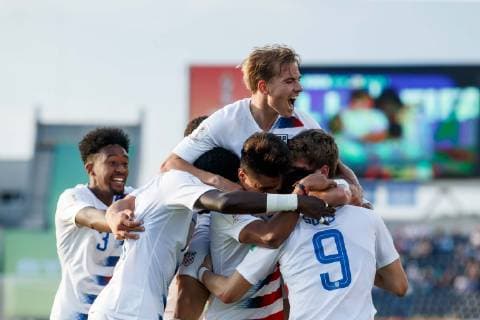 Bydgoszcz, Polen, 04.06.2019, FIFA Weltmeisterschaft Polen 2019, Achtelfinale, Frankreich - USA, jubel, Torjubel umJustin Rennicks (USA) nach dem treffer zum 2:3 ( Defodi-01048-179650