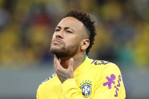 (190606) -- BRASILIA, June 6, 2019 (Xinhua) -- Brazil s Neymar reacts before a friendly soccer match between Brazil and Qatar in Brasilia, Brazil, June 5, 2019. (Xinhua Li Ming) (SP)BRAZIL-BRASILIA-SOCCER-BRAZIL VS QATAR-NEYMAR 