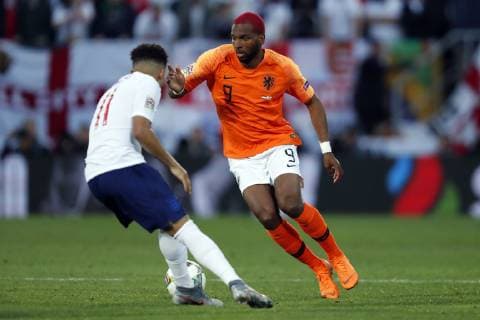 (l-r) Jadon Sancho of England, Ryan Babel of Holland during the UEFA Nations League semi final match between The Netherlands and England at Estadio D. Afonso Henriques on June 06, 2019 in Guimaraes, Portugal UEFA Nations League 2018 2019 xVIxVIxImagesx xMauricexvanxSteenxIVx 14675495