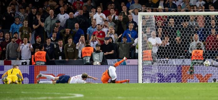 Guimaraes, Portugal, 06.06.2019, UEFA Nations League, Halblfinale, Niederlande - England, Tor zum 2:1 durch Torschuetze Quincy Promes (NLD) ( Defodi-01053042494