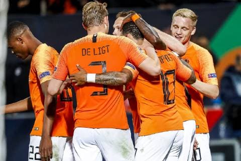 GUIMARAES, 06-06-2019, Estadio D. Afonso Henriques , UEFA Nations League Semi Final. Netherlands player Matthijs de Ligt, Netherlands player Memphis Depay and Netherlands player Donny van de Beek celebrating the goal during the game Netherlands - England Netherlands - England  x3611425x Copyright: