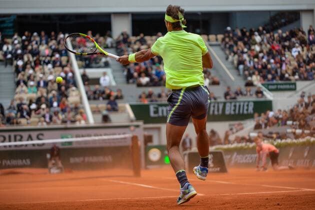 Paris, France le 7 juin 2019 - Rafael Nadal (ESP) affronte Roger Federer (SUI) sur le court Philippe Chatrier en demie finale de Roland Garros. Rafael Nadal (ESP) against Roger Federer (SUI) on court Philippe Chatrier in the semi of final of the French Open tennis tournament at Roland Garros in Paris, France, 7th June 2019.  Copyright: xAurelienxMorissardx