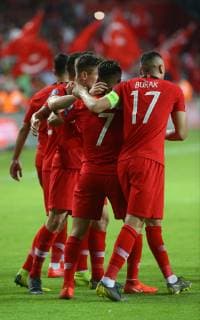 Fußball, EM Quali, Türkei - Frankreich Turkey players celebrates for Cengiz Under s goal during the Euro 2020 football qualification match between Turkey and France at the Buyuksehir Belediyesi stadium in Konya, on June 8, 2019. 