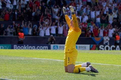 Guimaraes, Portugal, 09.06.2019, UEFA Nations League, Spiel um Platz 3, Schweiz - England, Torwart Jordan Pickford (ENG) schlussjubel ( Defodi-01053043041