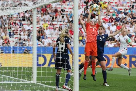 Lee Alexander of Scotland claims the ball ahead of team mate Jenny Beattie during the FIFA Women s World Cup match at Allianz Riviera Stadium, Nice. Picture date: 9th June 2019. Picture credit should read: Jonathan Moscrop Sportimage EDITORIAL USE ONLY. No use with unauthorised audio, video, data, fixture lists, club league logos or live services. Online in-match use limited to 120 images, no video emulation. No use in betting, games or single club league player publications. SPI-0094-0037