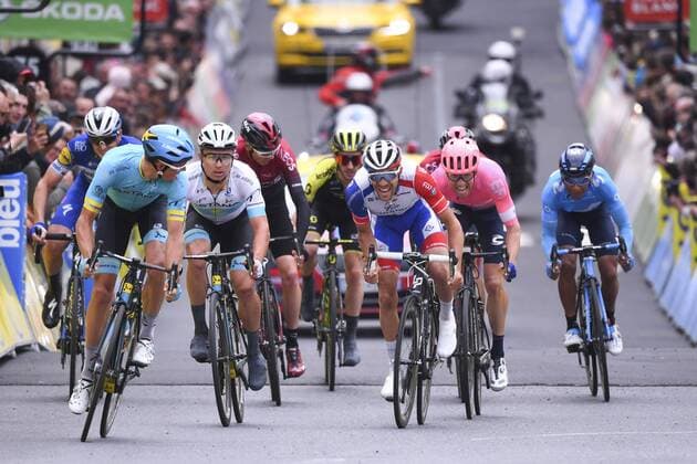 Sport Bilder des Tages CRAPONNE-SUR-ARZON , FRANCE - JUNE 10 : FUGLSANG Jakob (DEN) of ASTANA PRO TEAM, LUTSENKO Alexey (KAZ) of ASTANA PRO TEAM, PINOT Thibaut (FRA) of GROUPAMA - FDJ, WOODS Michael (CAN) of EF EDUCATION FIRST, QUINTANA Nairo (COL) of MOVISTAR TEAM during stage 2 of the 71th edition of the Criterium du Dauphine Libere cycling race, a stage of 180 kms between Mauriac and Craponne-Sur-Arzon on June 10, 2019 in Craponne-Sur-Arzon , France, 10 06 2019 CYCLISME : Criterium du Dauphine 2019 - Mauriac to Craponne-Sur-Arzon - 10 06 2019 PHOTONEWS PANORAMIC 