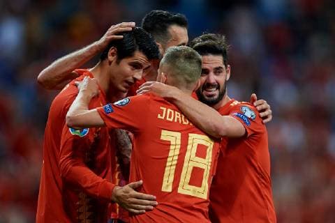 MADRID, SPAIN - JUNE 10: Alvaro Morata of Spain celebrates his sides second goal during the UEFA EURO, EM, Europameisterschaft,Fussball 2020 qualifier match between Spain and Sweden at Santiago Bernabeu on June 10, 2019 in Madrid, Spain. (Photo by David Aliaga) SPO, SOC, FOI  Copyright: xDavidxAliaga