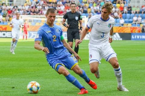 Gdynia, 11.06.2019 Pilka nozna FIFA Mistrzostwa Swiata U20 Polska 2019 Mecz Ukraina - Wlochy -- Football FIFA U-20 World Cup Poland 2019 Match Ukraine - Italy NZ Valerii BONDAR , Alessandro TRIPALDELLI Fot. Grzegorz Jedrzejewski 058sport.pl NEWSPIX.PL --- Newspix.pl  ukraina-wlochy_20190611_0016_JED