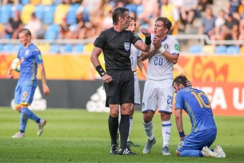 June 11, 2019 - Gdynia, pomorskie, Poland - Raphael Claus (ref), Salvatore Esposito of Italy and Serhii Buletsa of Ukraine are seen reacting during the FIFA U-20 World Cup match between Ukraine and Italy (semi-finals) in Gdynia. Ukraine Vs Italy in Gdynia, Poland - 11 Jun 2019 - ZUMAs197 20190611_zaa_s197_052 Copyright: xTomaszxZasinskix