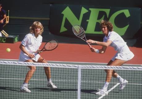 Steffi GRAF wird am 14. Juni 2019 50 Jahre alt, 01SN_FedCup1987SP.jpg Tennis Federations Cup 1987 in Vancouver: Steffi GRAF (links) und Claudia KOHDE-KILSCH, Damen Doppel Deutschland, Aktion, 15.08.1987. Â