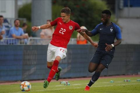 11.06.2019, Profertil Arena, Hartberg, AUT, Testspiel, U21, U 21 Oesterreich vs Frankreich, im Bild Sandro Ingolitsch (AUT) und Johnathan Bamba (FRA) Sandro Ingolitsch (AUT) and Johnathan Bamba (FRA) during the International U21 Friendly Football Match between Austria and France at the Profertil Arena in Hartberg, Austria on 2019 06 11. Hartberg