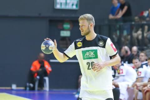 Tel Aviv-Jaffa, Israel 12.06.2019, EHF EURO-Qualifikation 2020, Runde 5, Gruppe 1, Israel - Deutschland, Philipp Weber (GER) controls the ball ( Defodi-09-535-000290