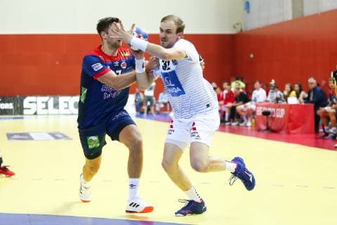 HANDBALL - EHF EC, AUT vs NOR KLAGENFURT,AUSTRIA,13.JUN.19 - HANDBALL - EHF EURO Cup, international match, Länderspiel, Nationalmannschaft Austria vs Norway. Image shows Harald Reinkind (NOR) and Gerald Zeiner (AUT). GEPAxpictures xDanielxGoetzhaber