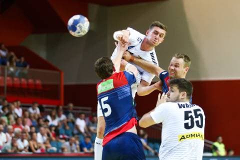 HANDBALL - EHF EC, AUT vs NOR KLAGENFURT,AUSTRIA,13.JUN.19 - HANDBALL - EHF EURO Cup, international match, Länderspiel, Nationalmannschaft Austria vs Norway. Image shows Sander Sagosen (NOR), Nikola Bilyk (AUT), Petter Oeverby (NOR) and Tobias Wagner (AUT). GEPAxpictures xDanielxGoetzhaber