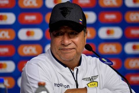 Ecuadorian soccer team Coach, Colombian Hernan Darío Gomez attends a press conference, PK, Pressekonferenz after a team s training session at the Cruzeiro Training Center, in Toca da Raposa II, one day before facing the Uruguayan team for group C of the Copa America 2019, in Belo Horizonte, Brazil, 15 June 2019. EFE Yuri Edmundo Press conference of the Ecuador national team, Nationalteam in the Copa America !ACHTUNG: NUR REDAKTIONELLE NUTZUNG!  Copyright: xYurixEdmundox COPAME494 20190616-636962449320785279