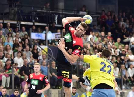 16.06.2019 EM - Qualifikation 2018 2019 - Deutschland - Kosovo - OGo - Sebastian Heymann (11, Deutschland) Petrit Prekazi (22, Kosovo)