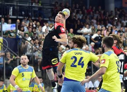 16.06.2019 EM - Qualifikation 2018 2019 - Deutschland - Kosovo - OGo - Kastriot Jupa (5, Kosovo) Sebastian Heymann (11, Deutschland) Luigj Quni (24, Kosovo)
