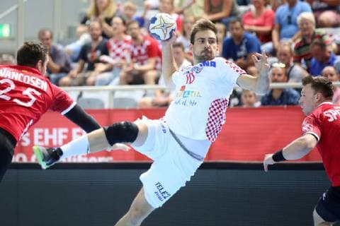 Handball qualifications - Porec, Croatia 16.06.2019., Porec, Croatia - 2020 European Men s Handball Championship qualification match between Croatia and Belgium. Yves Vancosen, Luka Mrakovcic  NelxPavletic PIXSELL