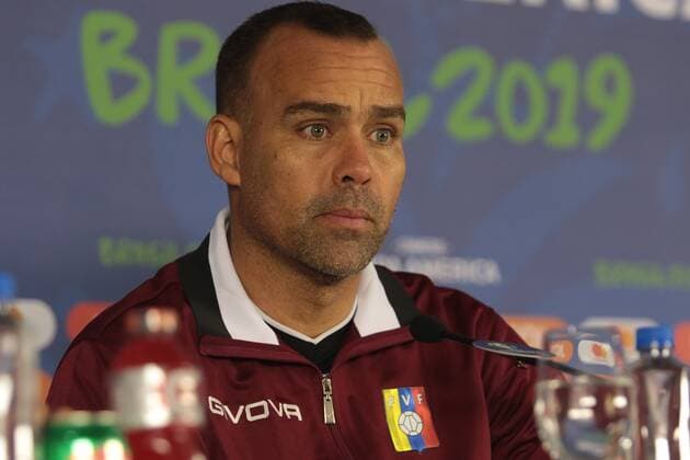 Collective of the team of Venezuela SALVADOR, BA - 17.06.2019: COLLECTIVE OF THE TEAM OF VENEZUELA - Rafael Dudamel, coach of the Selecao of Venezuela, during a press conference, PK, Pressekonferenz at the Arena Fonte Nova, in Salvador, Bahia, Brazil. (Photo: Tiago Caldas Fotoarena) x1749363x  TiagoxCaldas