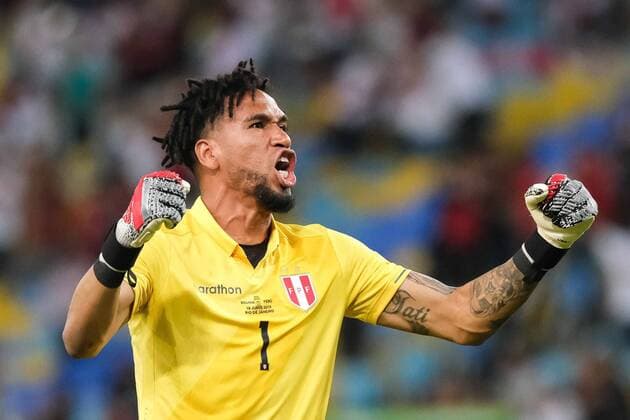 June 18, 2019 - Rio De Janeiro, RIO DE JANEIRO, BRASIL - Bolivia and Peru hold a match valid for the second phase of Copa America Brasil 2019, on tuesday afternoon (18), at the Jornalista Mario Filho Stadium (MaracanoÂ£) in Rio de Janeiro- RJFoto: Diego MaranhoÂ£o BOLIVIA X PERU - ZUMAa187 20190618_zsa_a187_052 Copyright: xDiegoxMaranhoÂ£O AmxPressx&xImax