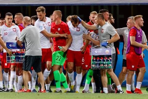Bologna, Italien, 19.06.2019, UEFA U-21 Europameisterschaft Italien 2019, Gruppenphase, Gruppe A, Italien - Polen, jubel, Torjubel um Krystian Bielik (POL) nach dem treffer zum 0:1 ( Defodi-01048-182614