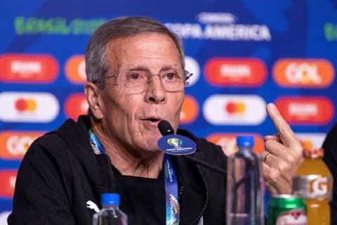 Coach of the Uruguayan soccer team, Oscar Tabarez, offers a press conference, PK, Pressekonferenz as part of the 2019 Copa América, at Arena do Grêmio stadium in Porto Alegre, Brazil, 19 June 2019. Japan faces Uruguay on Thursday. EFE Sebastião Moreira Press conference of the national soccer team of Uruguay !ACHTUNG: NUR REDAKTIONELLE NUTZUNG!  Copyright: xSebastiaoxMoreirax COPAME970 20190620-636965914224194418