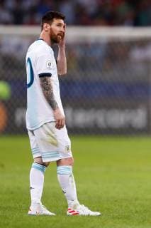 Argentina s Lionel Messi reacts the Copa America 2019 Group B soccer match between Argentina and Paraguay, at Mineirao Stadium in Bello Horizonte, Brazil, 19 June 2019. Argentina vs. Paraguay !ACHTUNG: NUR REDAKTIONELLE NUTZUNG!  Copyright: xYurixEdmundox SCA0969 20190620-636965968522176437