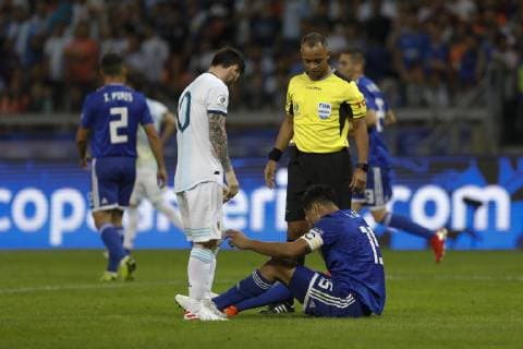Argentina vs Paraguay BELO HORIZONTE, MG - 19.06.2019: ARGENTINA VS PARAGUAY - Referee Wilton Pereira Sampaio during a match between Argentina and Paraguay, valid for the group stage of the Copa America 2019, held this Wednesday (19) at the Estádio do Mineirão in Belo Horizonte, MG. (Photo: Ricardo Moreira Fotoarena) x1750294x  RicardoxMoreira