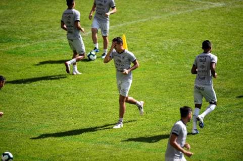 Bolivia s national soccer team players participate in a training session at the Training Center Arena Independencia, in Belo Horizonte, Brazil, 20 June 2019. Bolivia is preparing its third match for the group stage of the Copa América against Venezuela next Saturday. Training of Bolivia in the Copa America !ACHTUNG: NUR REDAKTIONELLE NUTZUNG!  Copyright: xYurixEdmundox COPAME1088 20190620-636966532214809840