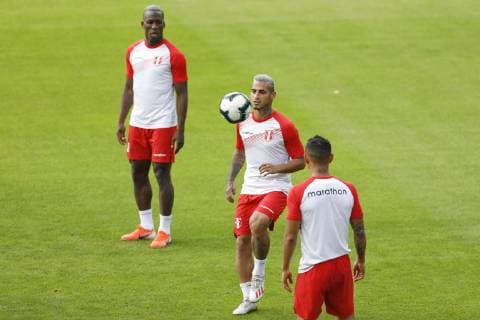 Training of the Peruvian national team, Nationalteam in SÃO PAULO, SP - 21.06.2019: TRAINING OF THE PERUVIAN NATIONAL TEAM IN - Players during training of the Peruvian National Team in the CT of São Paulo FC this Friday (21). (Photo: Ricardo Moreira Fotoarena) x1750830x  RicardoxMoreira
