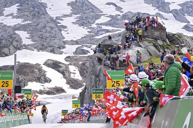 Sport Bilder des Tages SAN GOTTARDO, SWITZERLAND - JUNE 21 : BERNAL GOMEZ Egan Arley (COL) of TEAM INEOS wins stage 7 of the Tour de Suisse cycling race, a stage of 216 kms between Unterterzen and San Gottardo on June 21, 2019 in San Gottardo, Switzerland, 21 06 2019 CYCLISME : Tour de Suisse - Etape 7 - Unterterzen to San Gottardo - 21 06 2019 PhotoNews Panoramic 