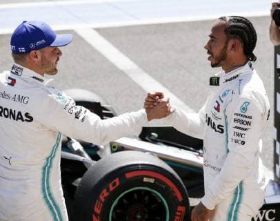 Motorsports: FIA Formula One World Championship, WM, Weltmeisterschaft 2019, Grand Prix of France, 77 Valtteri Bottas (FIN, Mercedes AMG Petronas Motorsport), 44 Lewis Hamilton (GBR, Mercedes AMG Petronas Motorsport), Le Castellet France