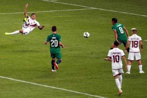 Venezuela s Machis (L) in action during the Copa America 2019 Group A soccer match between Bolivia and Venezuela, at the Mineirao Stadium, in Bello Horizonte, Brazil, 22 June 2019. Bolivia vs. Venezuela !ACHTUNG: NUR REDAKTIONELLE NUTZUNG!  Copyright: xPauloxFonsecax SCA14112 20190622-636968426586336588