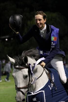 Sport Themen der Woche KW25 Sport Bilder des Tages June 22, 2019 - Cascais, Portugal - Martin Fuchs of Switzerland celebrates the victory in the CSI 5* Longines Global Champions Tour Grand Prix of Cascais Estoril jumping competition in Cascais, Portugal, on June 22, 2019. CSI 5* Longines Global Champions Tour Grand Prix of Cascais 2019  - ZUMAn230 20190622_zaa_n230_934 Copyright: xPedroxFiuzax