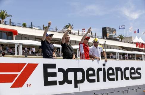 Motorsports: FIA Formula One World Championship, WM, Weltmeisterschaft 2019, Grand Prix of France, 10 Pierre Gasly (FRA, Aston Martin Red Bull Racing), 8 Romain Grosjean (FRA, Rich Energy Haas F1 Team), 16 Charles Leclerc (MCO, Scuderia Ferrari Mission Winnow), 3 Daniel Ricciardo (AUS, Renault F1 Team), Le Castellet France