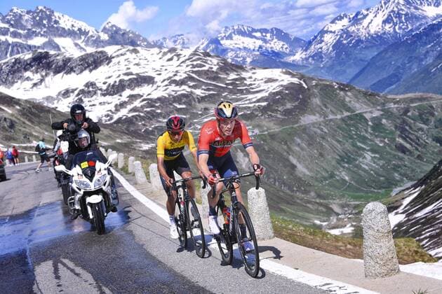 Tour de Suisse, Gesamtsieger Egan Bernal GOMS, SWITZERLAND - JUNE 23 : BERNAL GOMEZ Egan Arley (COL) of Team INEOS, DENNIS Rohan (AUS) of BAHRAIN - MERIDA during stage 9 of the Tour de Suisse cycling race, a stage of 144 kms between Goms Ulrichen and Goms on June 23, 2019 in Goms, Switzerland, 23 06 2019 CYCLISME : Tour de Suisse - Etape 9 - Entre Goms Ulrichen et Goms - 23 06 2019 PhotoNews Panoramic 