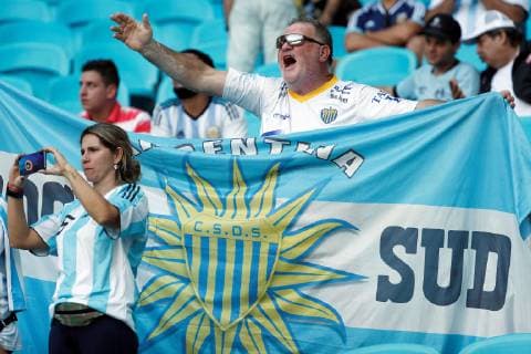 Argentina s fans before the Copa America 2019 Group B soccer match between Qatar and Argentina, at Arena do Gremio Stadium in Porto Alegre , Brazil, 23 June 2019. Qatar vs. Argentina !ACHTUNG: NUR REDAKTIONELLE NUTZUNG!  Copyright: xJosexMendezx SCA1523 20190623-636969204092007485