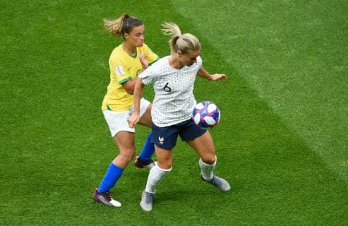 Amandine HENRY ( France ) - THAISA ( Brazil ) FOOTBALL : France vs Bresil - Coupe du Monde Feminine - Le Havre - 23 06 2019 FedericoPestellini Panoramic 