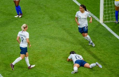 Valerie GAUVIN ( France ) - Eugenie LE SOMMER ( France ) - Amel MAJRI ( France ) FOOTBALL : France vs Bresil - Coupe du Monde Feminine - Le Havre - 23 06 2019 FedericoPestellini Panoramic 