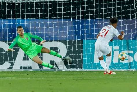 Serravalle, San Marino, 24.06.2019, UEFA U-21 Europameisterschaft Italien 2019, Gruppenphase, Gruppe C, Kroatien - England, Tor zum 0:1 Torschuetze Reiss Nelson (GBR) ( Defodi-01048-184120