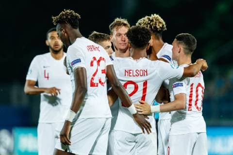 Serravalle, San Marino, 24.06.2019, UEFA U-21 Europameisterschaft Italien 2019, Gruppenphase, Gruppe C, Kroatien - England, jubel, Torjubel umJames Maddison (GBR) nach dem treffer zum 1:2 ( Defodi-01048-184153