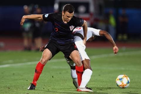 Foto Andrea Rigano LaPresse 24 giugno 2019 San Marino, San Marino calcio Croazia vs Inghilterra - UEFA Europeo Under 21 Italia 2019 Nella foto: Uremovic vs Gray Foto Andrea Rigano LaPresse June 24, 2019 San Marino, San Marino sport soccer Croatia vs England - UEFA Under 21 Championship Italy 2019 - In the pic: Uremovic vs Gray  Copyright: xAndreaxRigano LaPressex