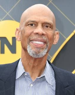 24 June 2019 - Santa Monica, California - Kareem Abdul Jabbar. 2019 NBA, Basketball Herren, USA Awards held at the Barker Hangar. Photo Credit: Birdie Thompson AdMedia 242148 2019-06-24 California Santa Monica Etats-Unis  Copyright: xAdMediax 91999065st