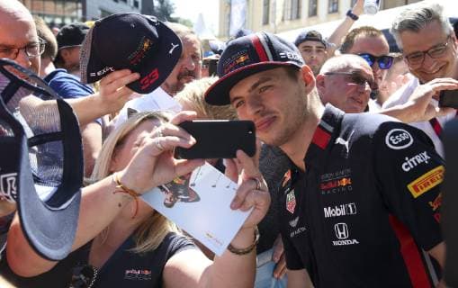 FORMULA 1 - Projekt Spielberg, media day GRAZ,AUSTRIA,26.JUN.19 - MOTORPORTS, FORMULA 1 - Projekt Spielberg, media day, showrun with Max Verstappen. Image shows Max Verstappen (NED Red Bull Racing). GEPAxpictures xWolfgangxGrebien