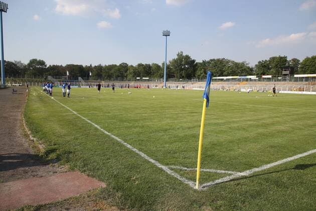 Leipzig, 26.06.2019, Bruno-Plache-Stadion, Fussball, Testspiel , 1.FC Lokomotive Leipzig vs. FC Erzgebirge Aue 1:3 (1:2) , Im Bild; Stadionansicht, Ansicht ,