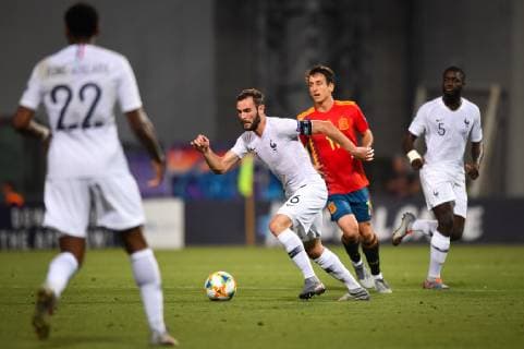 Photo Massimo Paolone LaPresse June 27, 2019 Reggio Emilia, Italy soccer Spain vs France - UEFA Under 21 Championship Italy 2019 - Semi-finals - "Mapei - Citt& xe0; del Tricolore" stadium. In the pic: Lucas Tousart (Francia) competes for the ball with Mikel Oyarzabal (Spagna)  Copyright: xMassimoxPaolone LaPressex