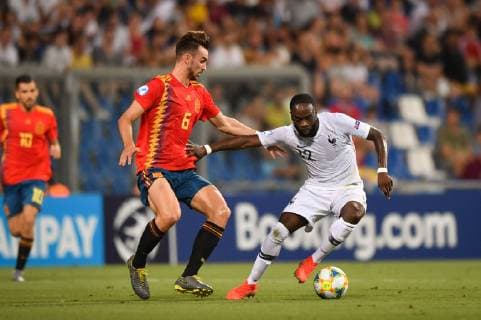 Photo Massimo Paolone LaPresse June 27, 2019 Reggio Emilia, Italy soccer Spain vs France - UEFA Under 21 Championship Italy 2019 - Semi-finals - "Mapei - Citt& xe0; del Tricolore" stadium. In the pic: Jeff Reine Adelaide (Francia) competes for the ball with Fabian Ruiz (Spagna)  Copyright: xMassimoxPaolone LaPressex