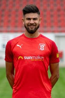 Antonios Papadopoulos ; HFC Hallescher Fussballclub e.V; 3.Liga, Porträttermin 2019 2020, Halle Saale Sachsen-Anhalt Deutschland