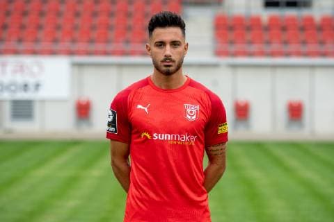 Davud Tuma ; HFC Hallescher Fussballclub e.V; 3.Liga, Porträttermin 2019 2020, Halle Saale Sachsen-Anhalt Deutschland