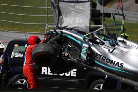 Photo4 LaPresse 28 06 2019 Spielberg, Austria Grand Prix Formula One Austria 2019 In the pic: Valtteri Bottas (FIN) Mercedes AMG F1 W10 crash  Copyright: xPhoto4 LaPressex